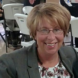 Meet your Posher, Lori